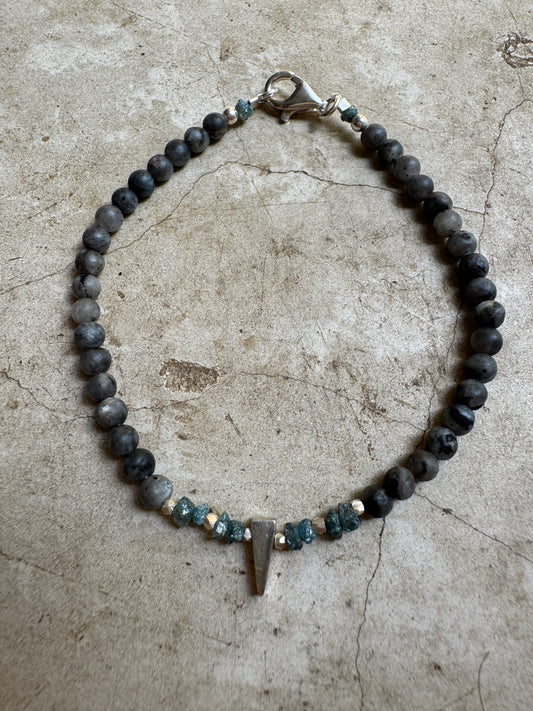 Gray cloud bracelet